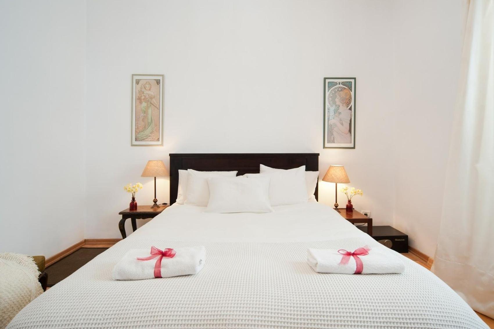 Bright And Charming 1br W Sea Views Near Shore With Shelter By Sea N' Rent Tel Aviv