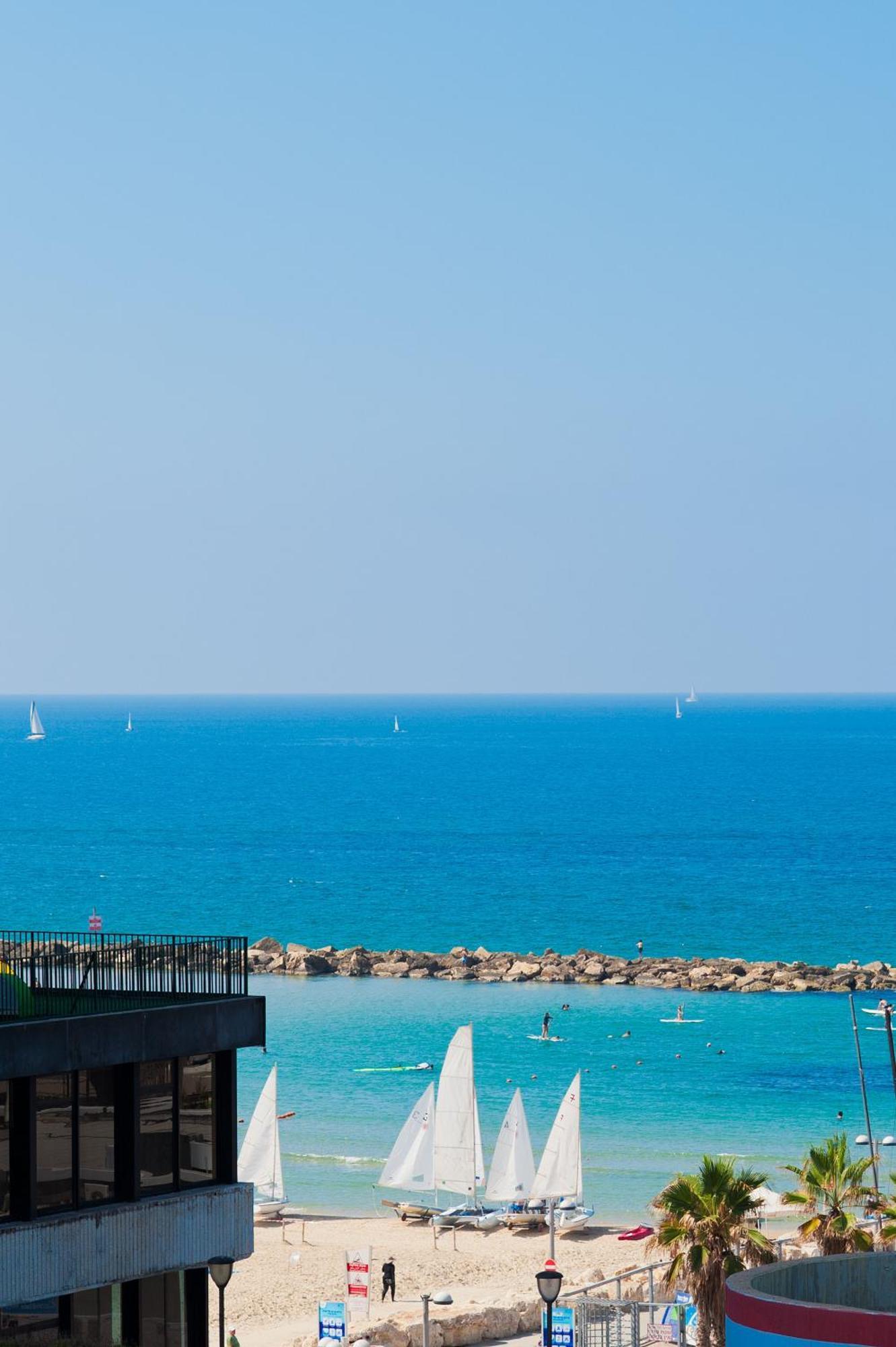 Apartment Bright And Charming 1br W Sea Views Near Shore With Shelter By Sea N' Rent